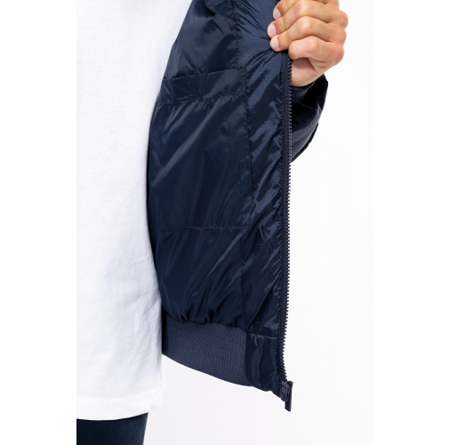 Chaqueta ripstop reciclada con capucha unisex