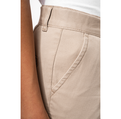 Bermuda chino niña
