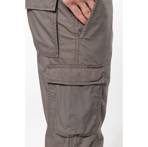 Pantalón ligero multibolsillos para hombre