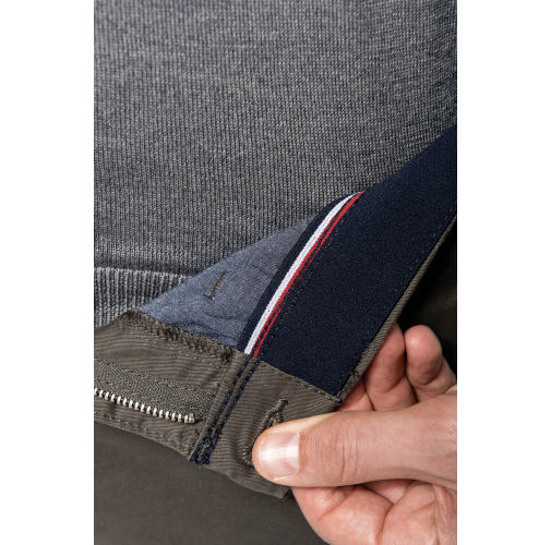 Pantalón chino premium