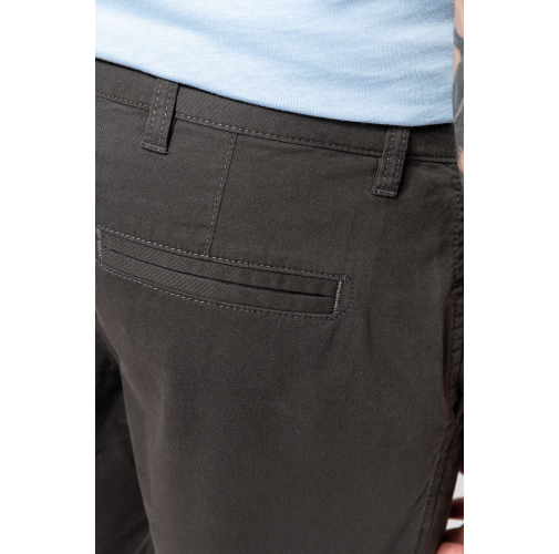 Bermuda chino hombre