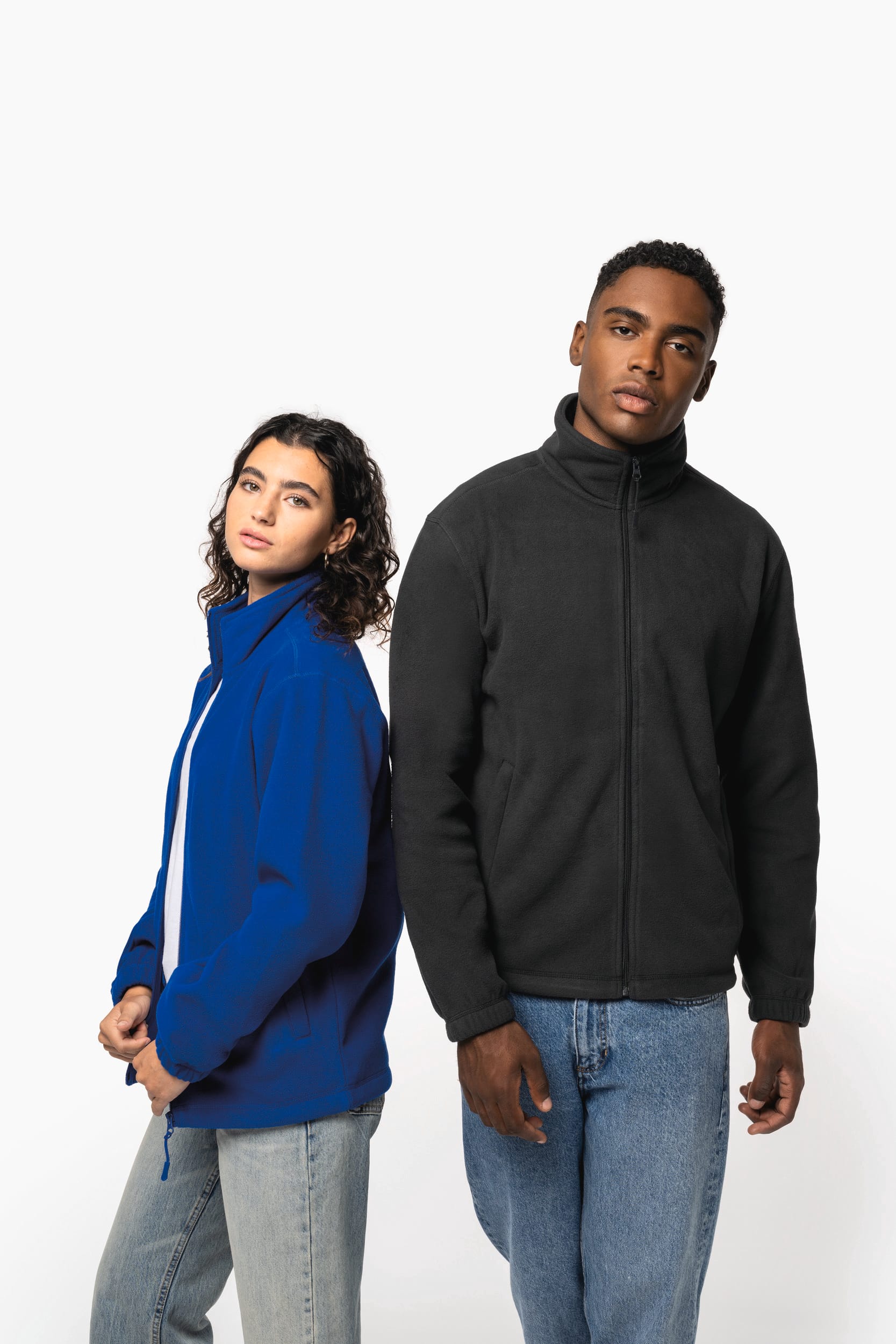 CHAQUETA POLAR AJUSTABLE CON PUÑOS ELÁSTICOS