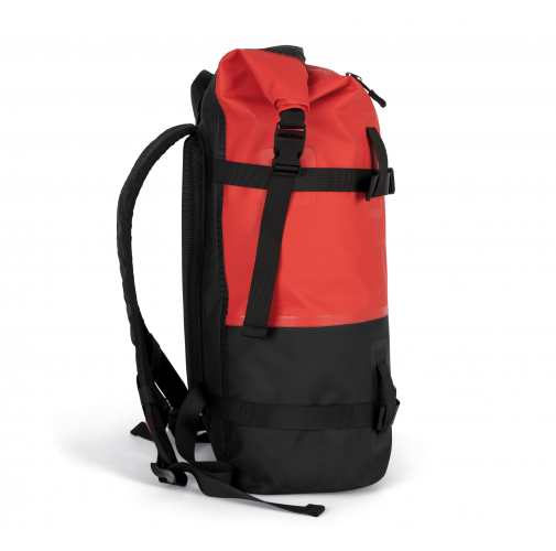 red / black Mochila impermeable con correas de compresión