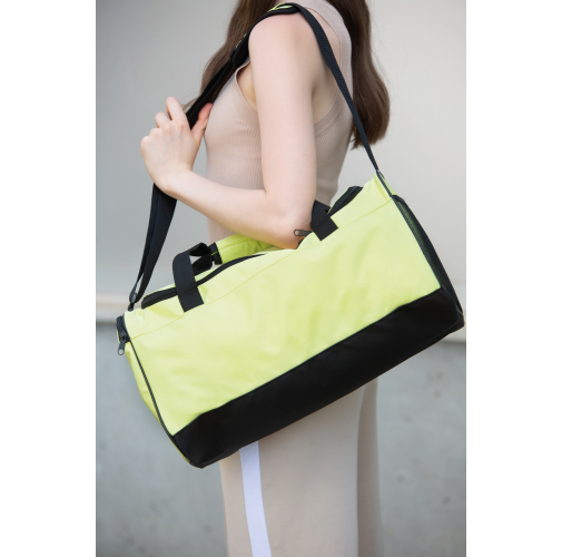Bolsa de deporte básica en material reciclado