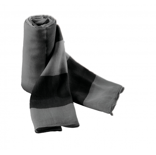black / dark grey Fular chech