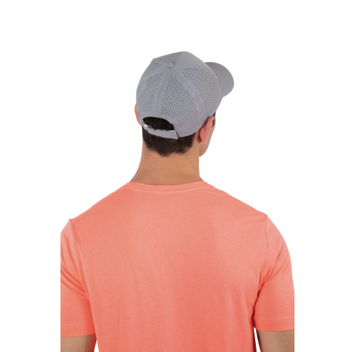 Gorra perforada - 6 paneles