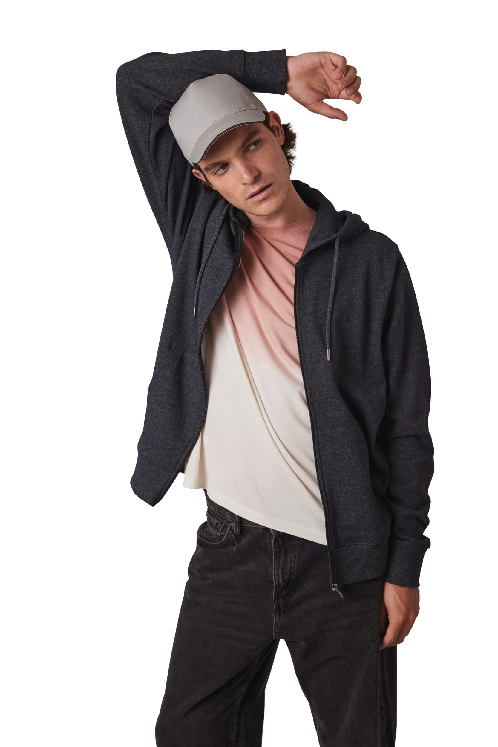 GORRA CON SANDWICH CONTRASTADO - 5 PANELES