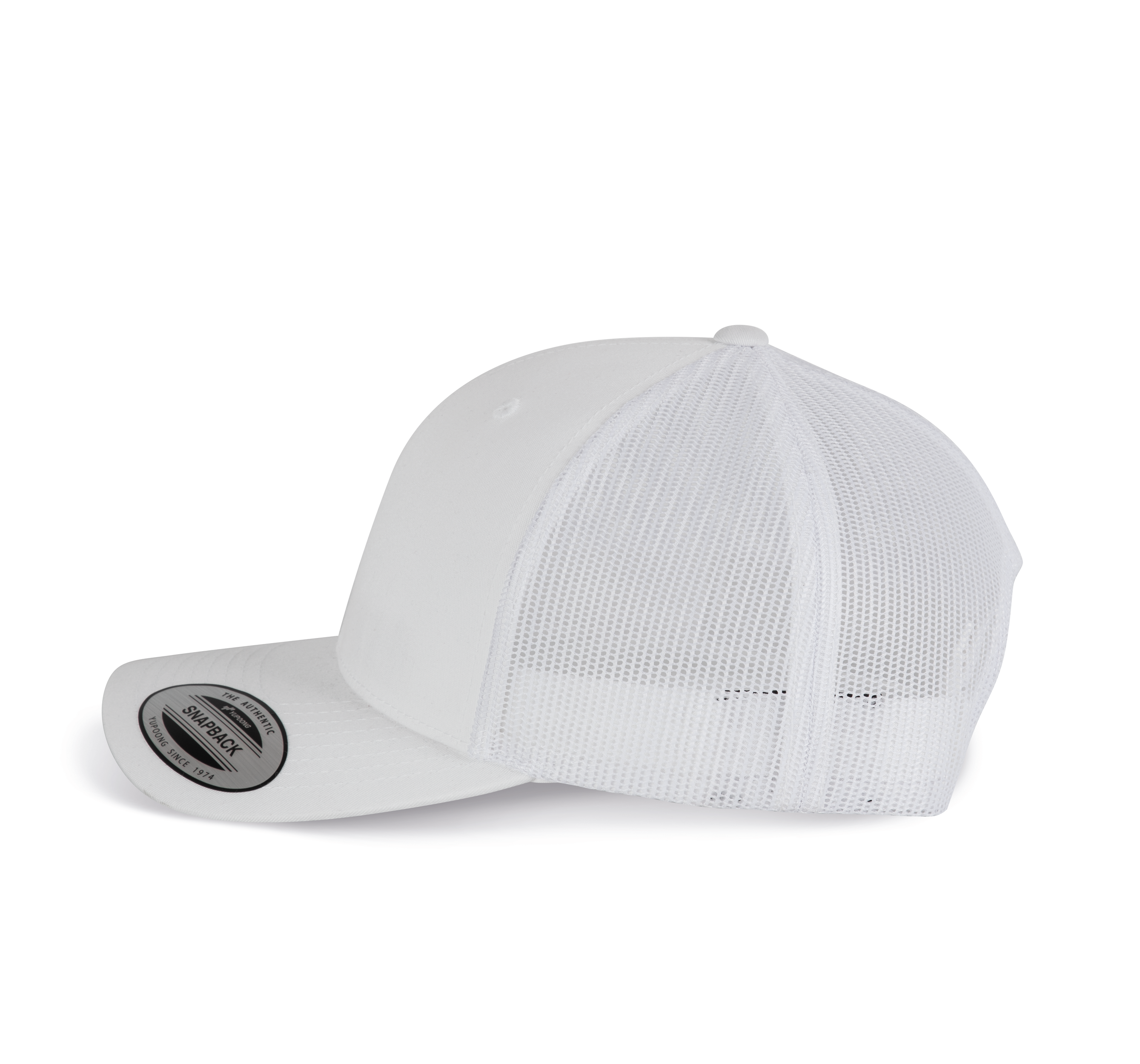 Gorra Trucker modelo retro - 6 paneles