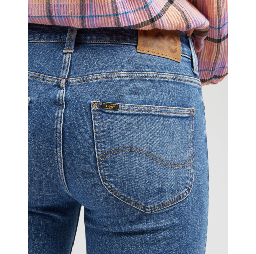 Vaqueros Elly slim mujer