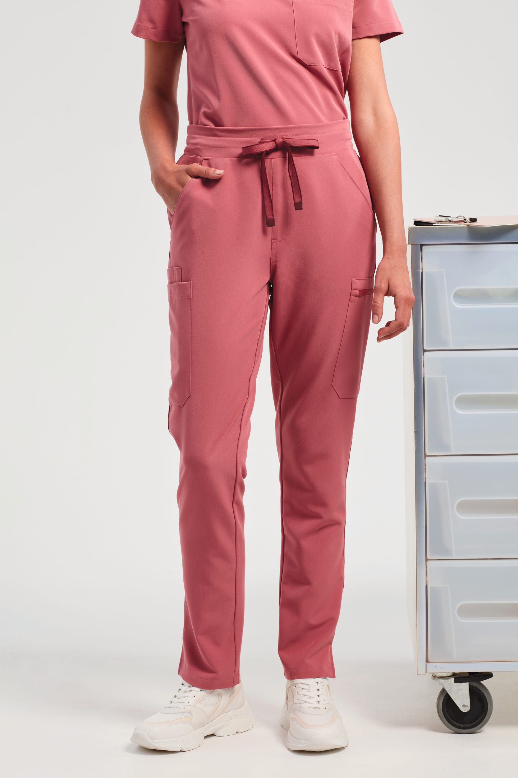 Pantalón cargo elástico mujer<br/>