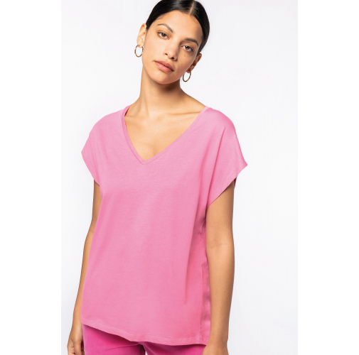 Camiseta ecorresponsable holgada con cuello de pico mujer