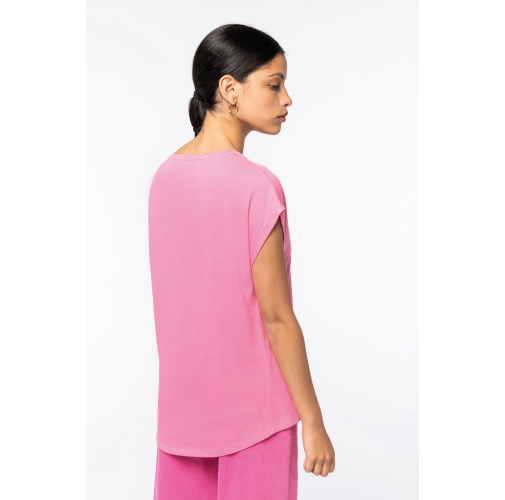 Camiseta ecorresponsable holgada con cuello de pico mujer