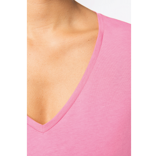 Camiseta ecorresponsable holgada con cuello de pico mujer