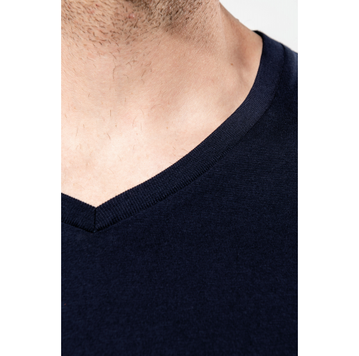 Camiseta Supima® cuello de pico manga larga hombre