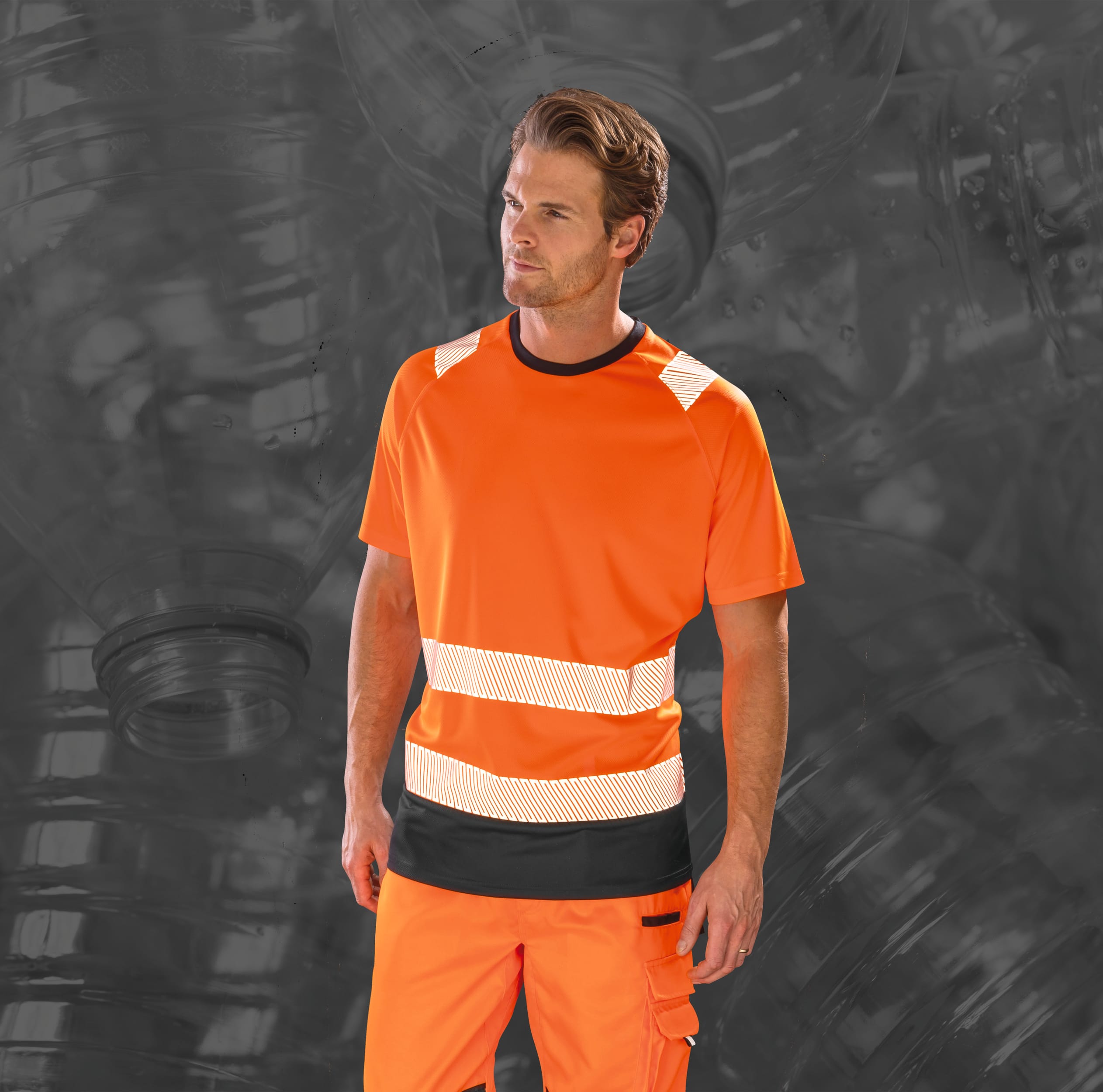 CAMISETA DE SEGURIDAD - MATERIAL RECICLADO