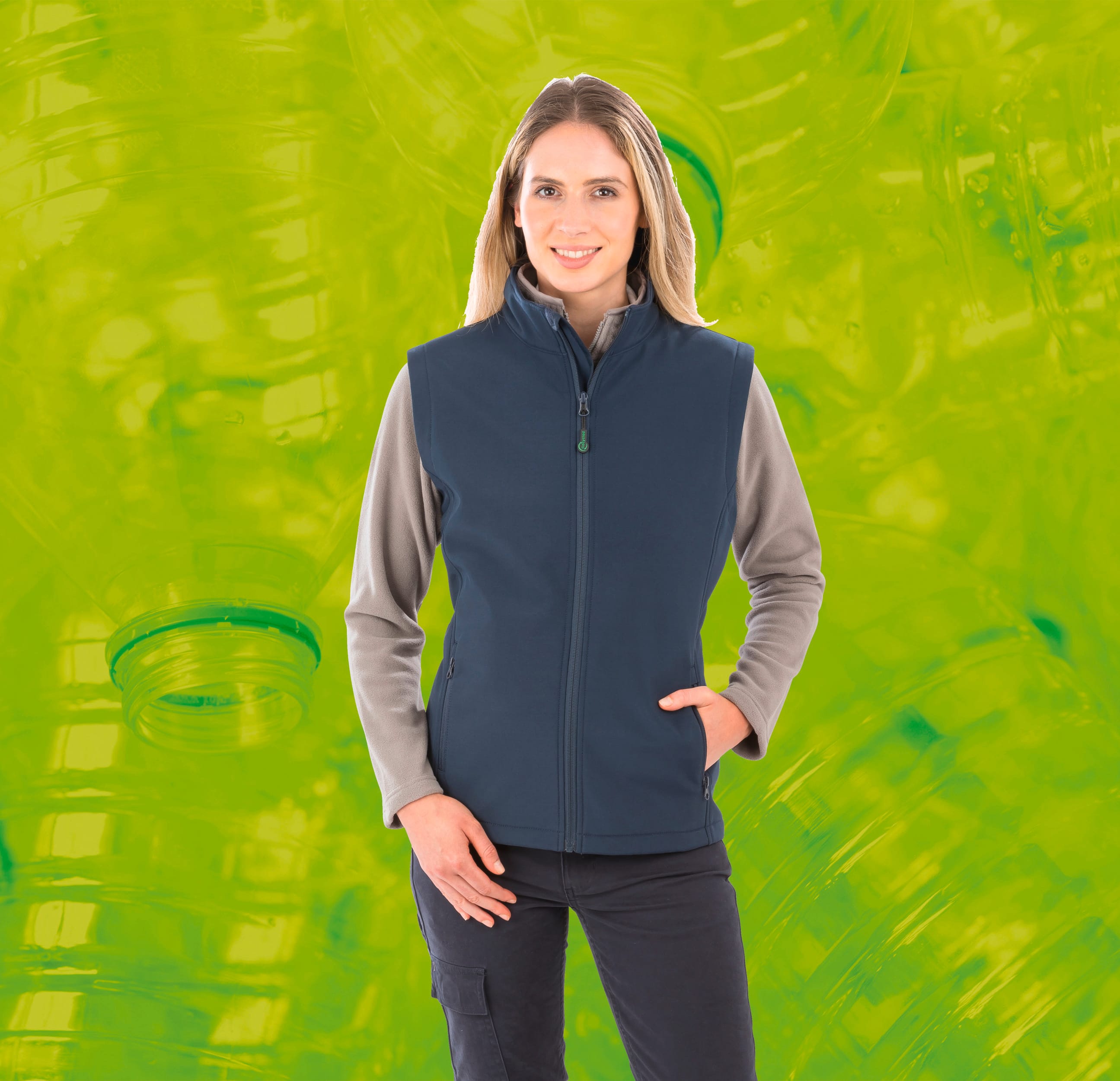 CHALECO SOFTSHELL RECICLADO MUJER