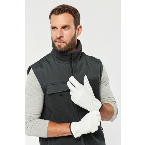Chaqueta polar con mangas amovibles