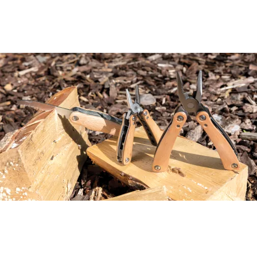 Multiherramienta de madera