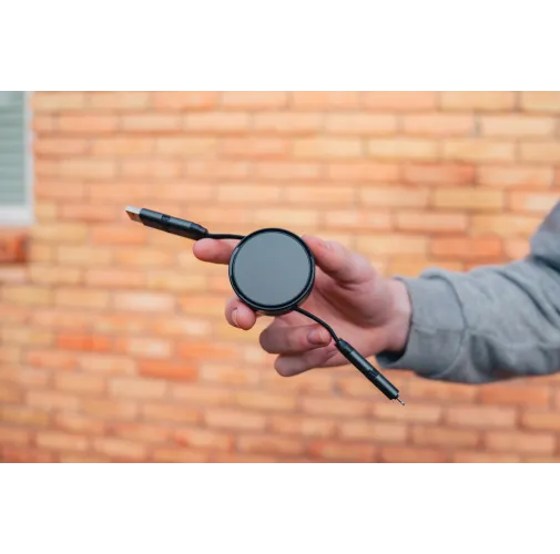 Cable retráctil 45W aluminio reciclado 6 en 1 Terra RCS