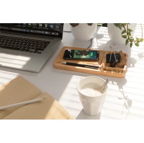 marron Organizador de escritorio y cargador 10W de bambú