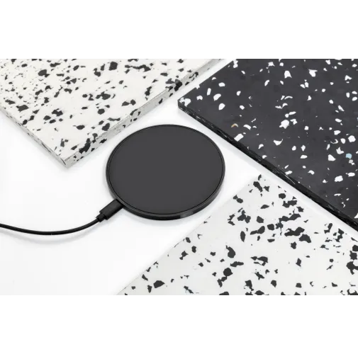 Cargador inalámbrico RCS de plástico reciclado de 10W