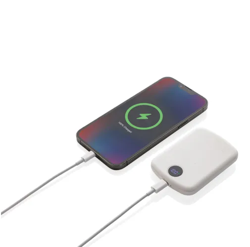 blanco Powerbank MagBoost de 5000 mah de plástico reciclado RCS