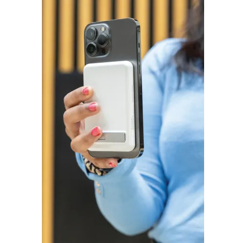 blanco Powerbank magnético bambú Zen RCS de RPET 5.000mAh