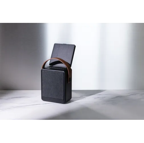 Altavoz solar 12W plástico reciclado RCS Skywave