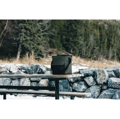 Nevera básica Kazu AWARE™ RPET