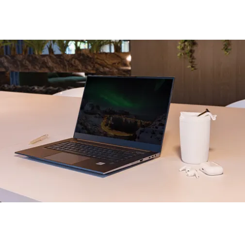 blanco Taza de PP reciclado GRS con tapa de seguridad