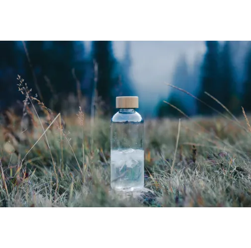 Botella RCS RPET con tapa de bambú