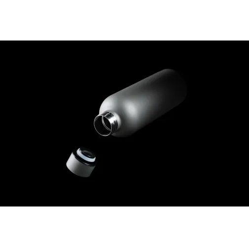 Botella al vacío Impact de acero inoxidable reciclado RCS