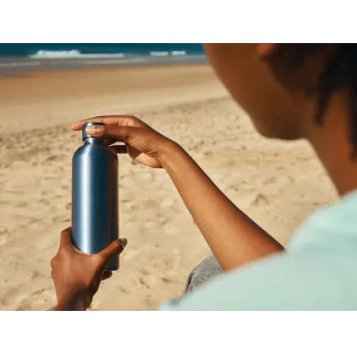 Botella al vacío Impact de acero inoxidable reciclado RCS