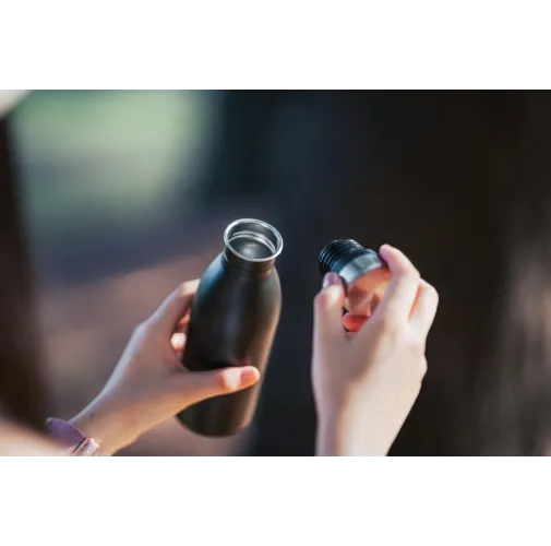 Botella de agua de lujo de acero inoxidable reciclado RCS