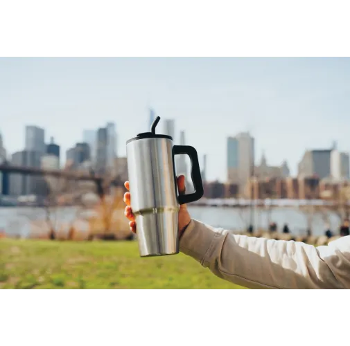 Vaso Embrace deluxe RCS acero inoxidable reciclado de 900ml.