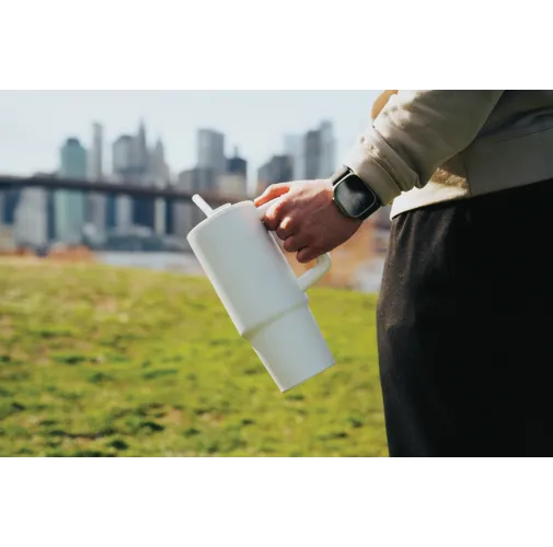 Vaso Embrace deluxe RCS acero inoxidable reciclado de 900ml.