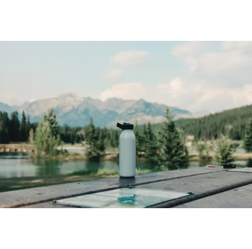 Botella de agua Avira Ara RCS con tapa acero 500ML