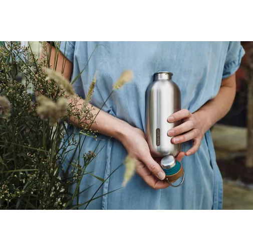 Botella de agua de acero Black+Blum 600ml