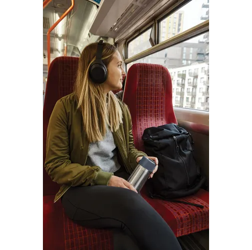 gris Taza aislada antigoteo acero inoxidable Black + Blum