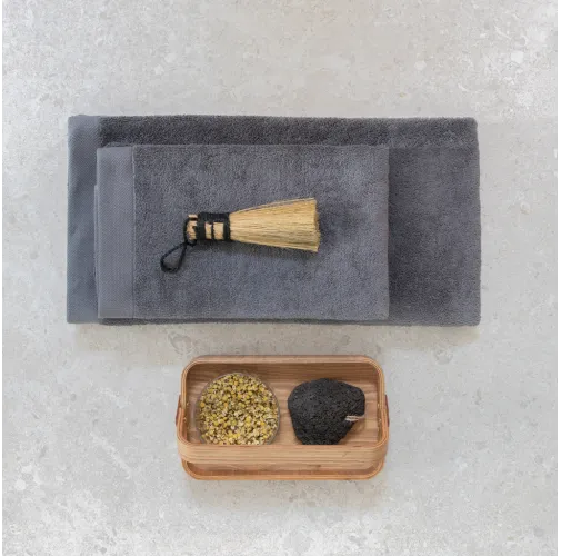 Toalla de baño Ukiyo Sakura AWARE ™ de 500 g/m2 50x100 cm