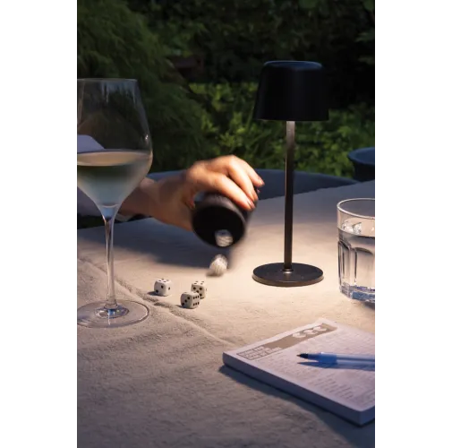 Lámpara de mesa Zenic RCS plástico reciclado recargable USB