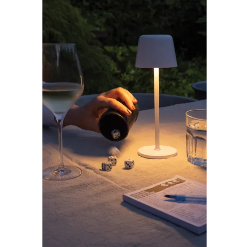 Lámpara de mesa Zenic RCS plástico reciclado recargable USB