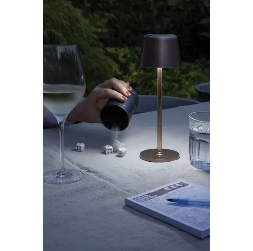 Lámpara de mesa Zenic RCS plástico reciclado recargable USB