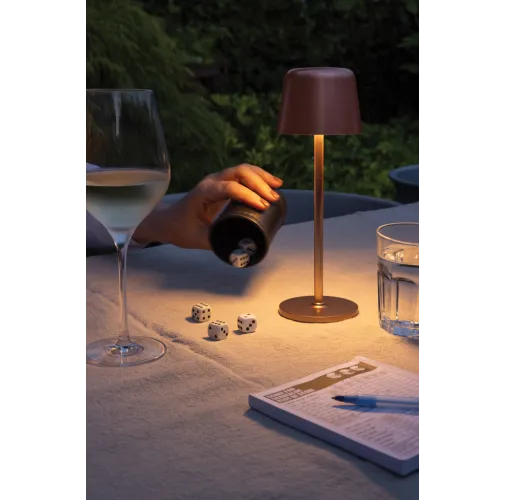 Lámpara de mesa Zenic RCS plástico reciclado recargable USB