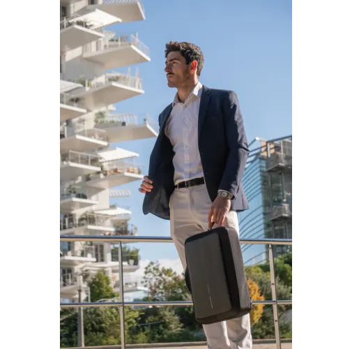 Mochila y maletín antirrobo Bobby Bizz 2.0