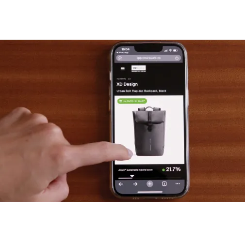 Mochila urbana resistente al agua con solapa