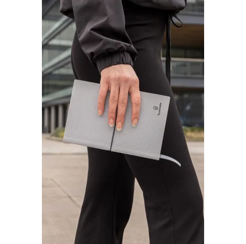 Libreta A5 de cuero reciclado GRS