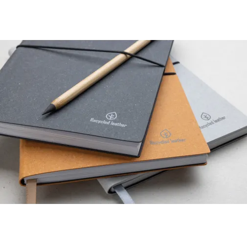 Libreta A5 de cuero reciclado GRS