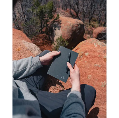 Libreta A5 de cuero reciclado GRS