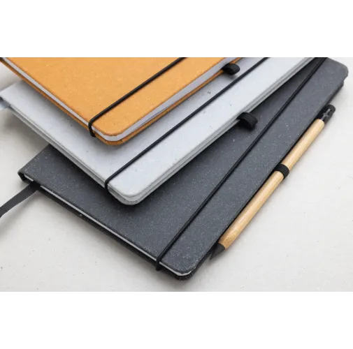 Libreta A5 de cuero reciclado GRS de tapa dura